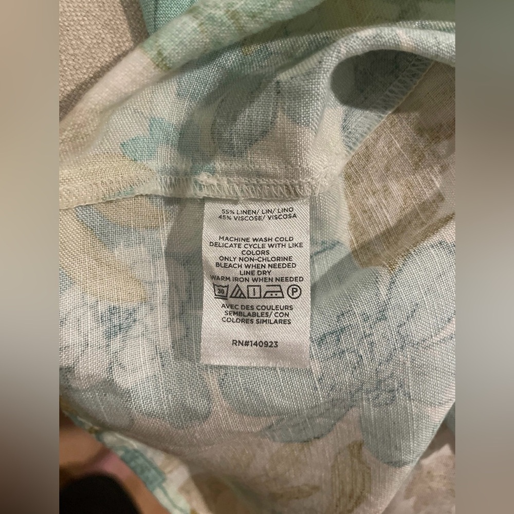 Loft: Linen Blend Button-Down Size Small Petite - image 12